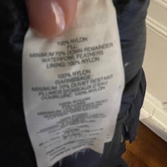 J.Crew Navy Blue Puffer Vest, Size Medium - Picture 5 of 6